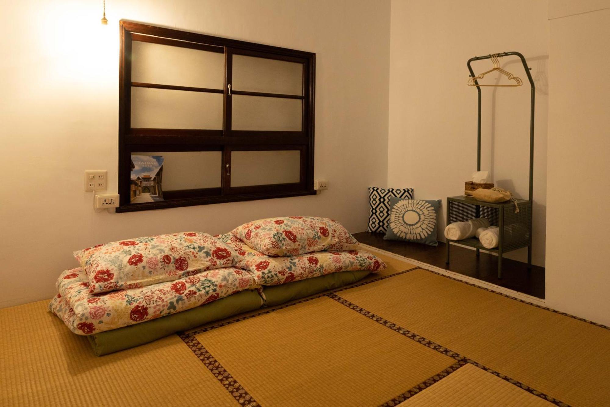 Funnan Guesthouse ไถหนาน ห้อง รูปภาพ